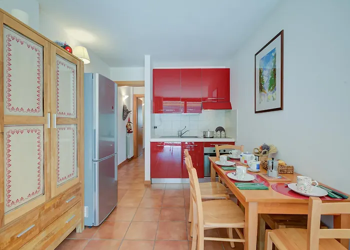 Hercules's House - Happy * Bardonecchia